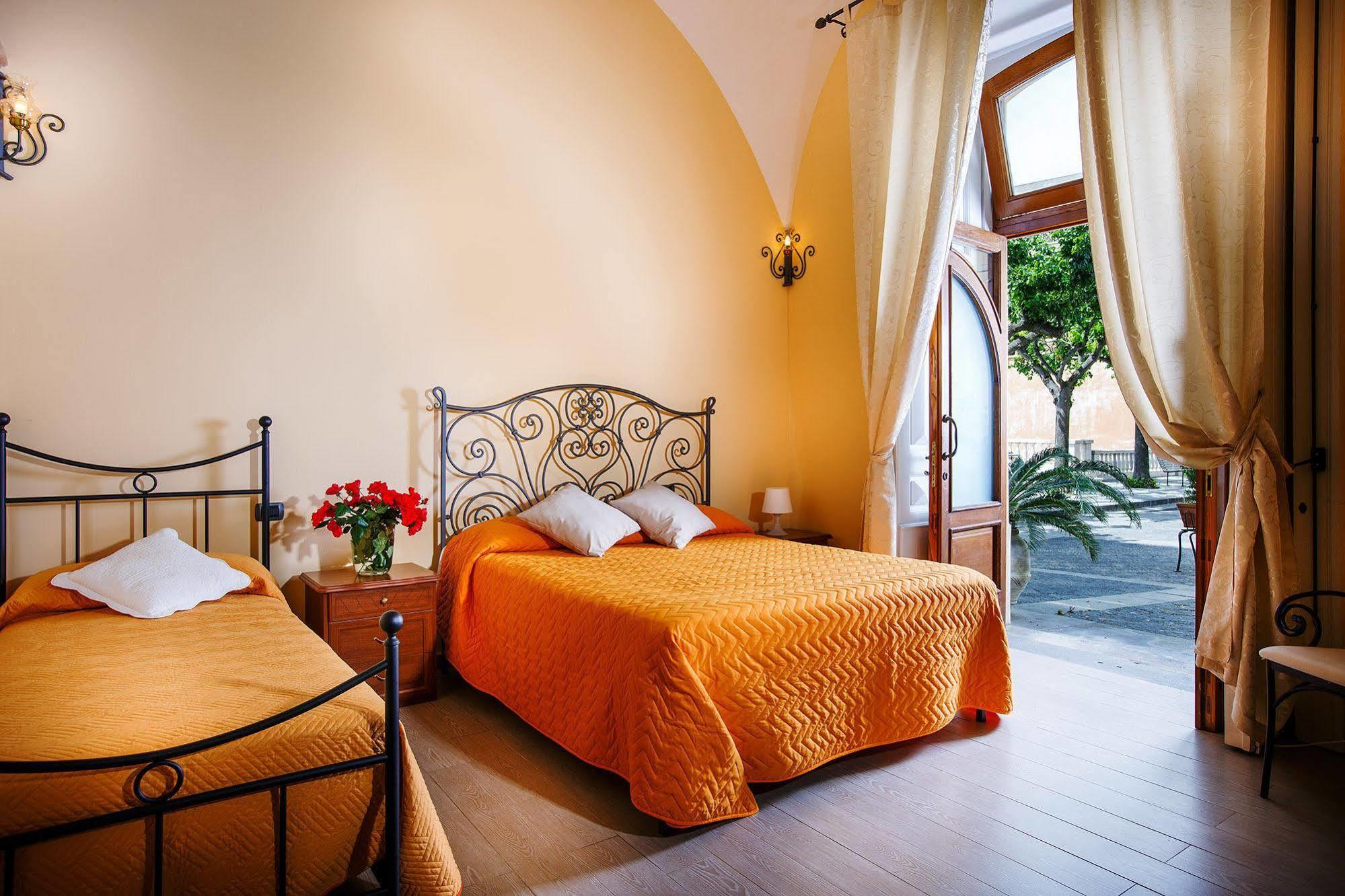 Relais Il Pennino Bed & Breakfast Massa Lubrense Exterior photo
