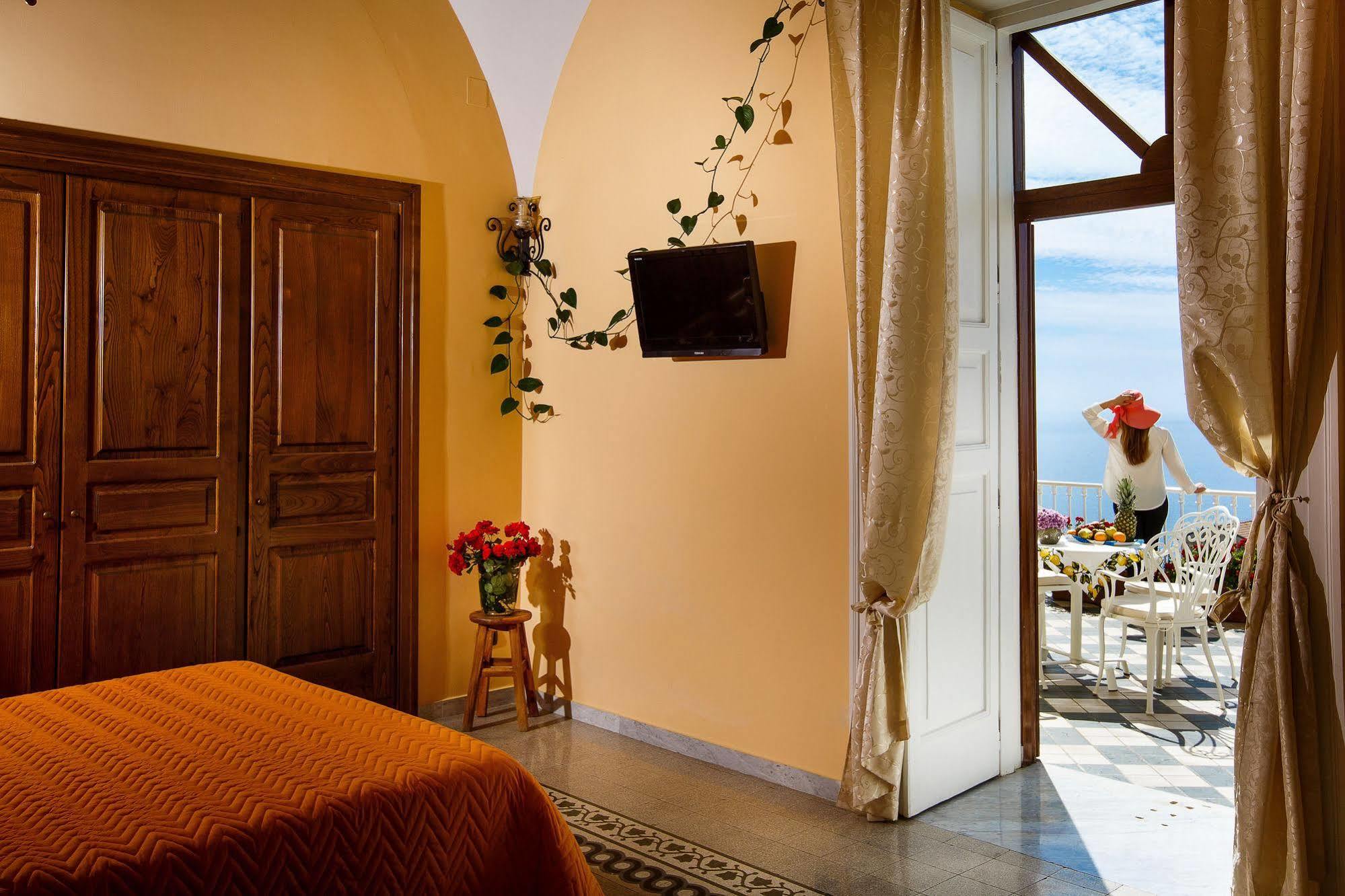 Relais Il Pennino Bed & Breakfast Massa Lubrense Exterior photo