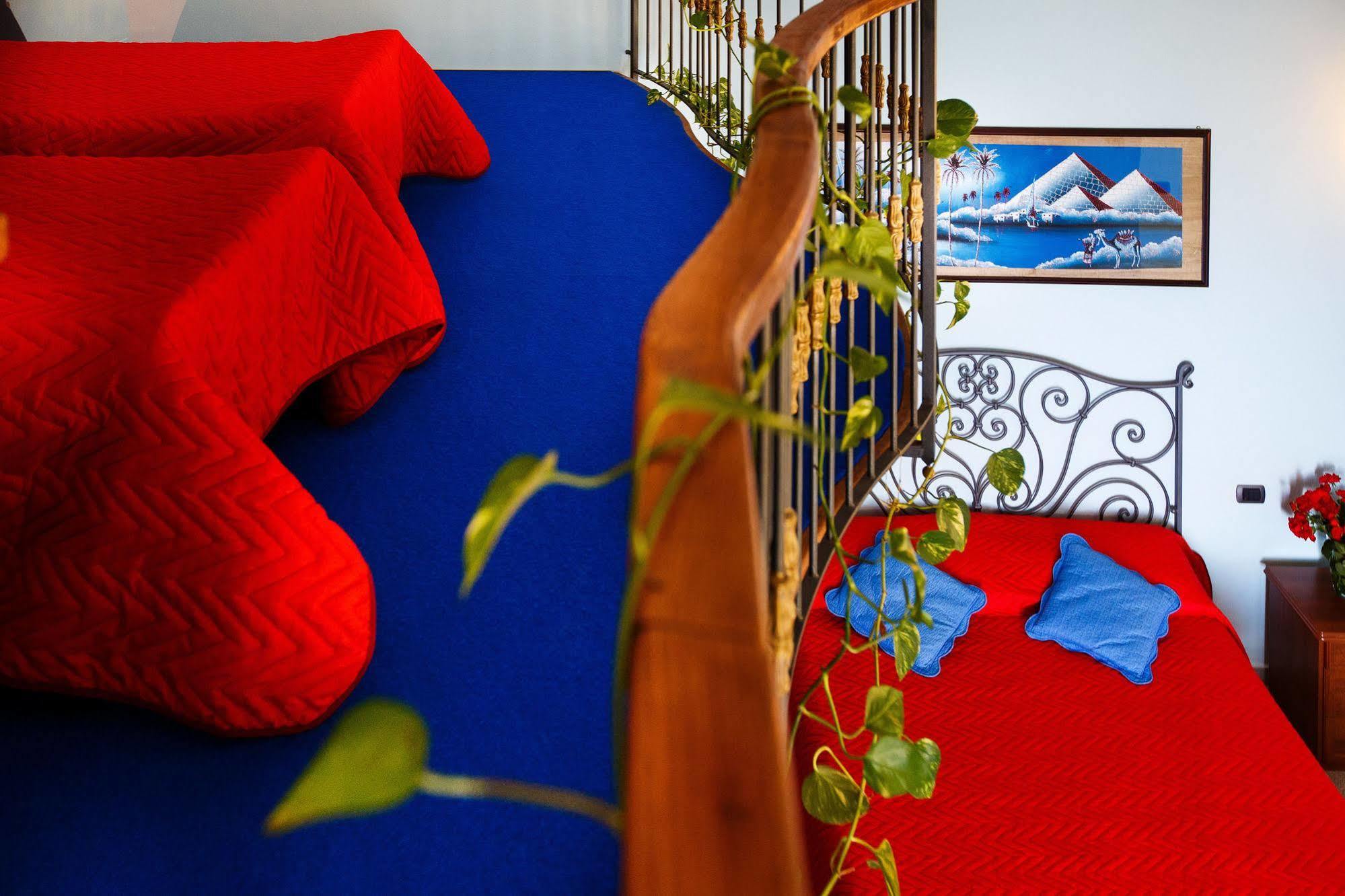 Relais Il Pennino Bed & Breakfast Massa Lubrense Exterior photo